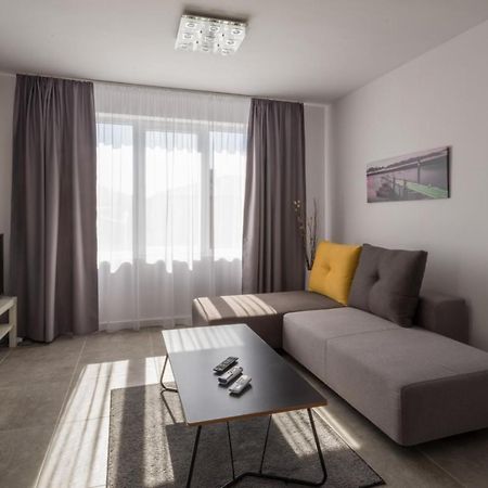Salia Apartments Царево Екстериор снимка