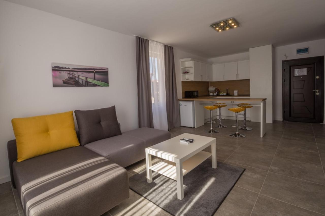Salia Apartments Царево Екстериор снимка