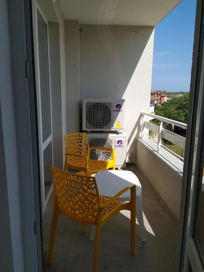 Salia Apartments Царево Екстериор снимка