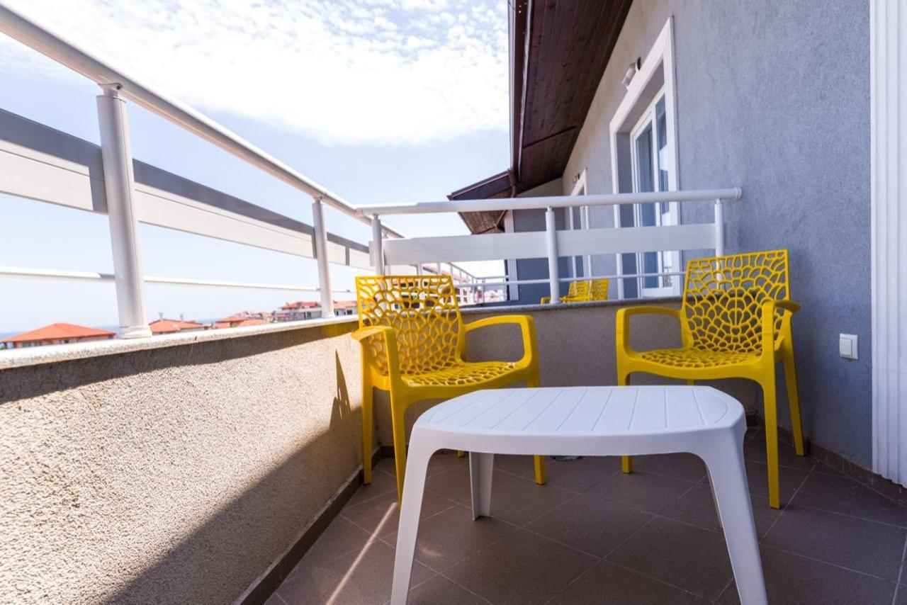 Salia Apartments Царево Екстериор снимка