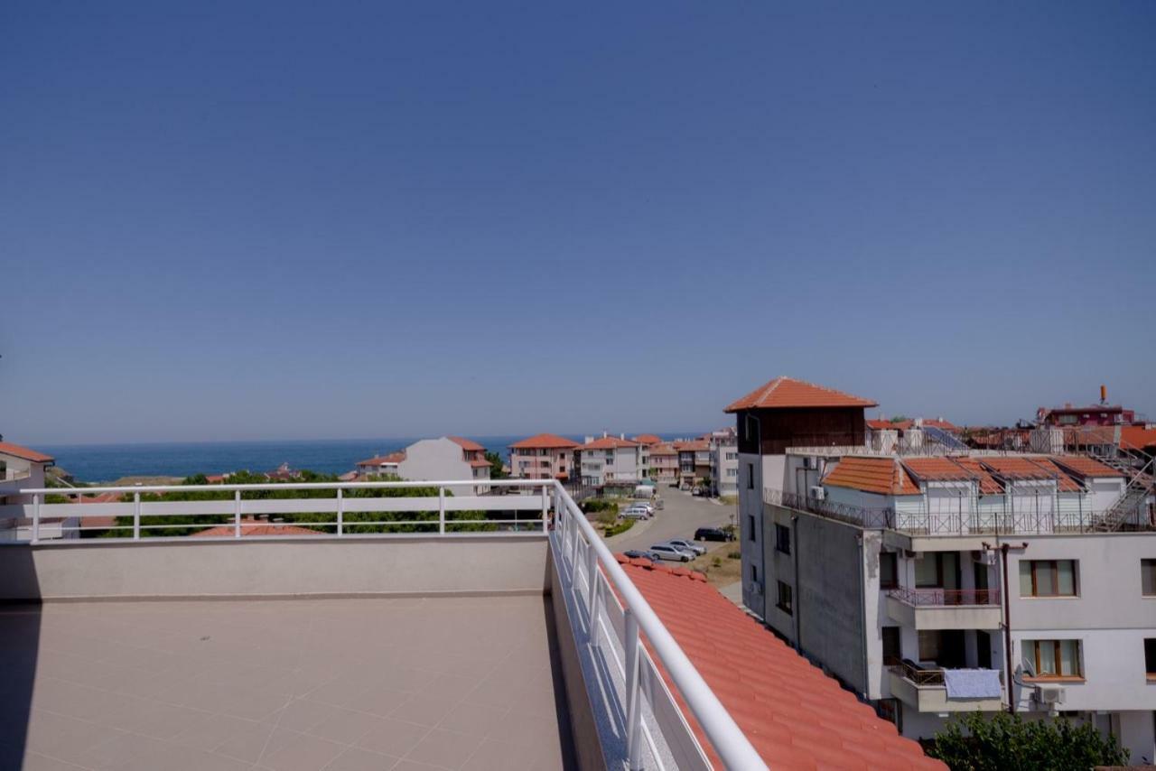 Salia Apartments Царево Екстериор снимка